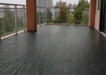 Резиновое покрытие для балкона